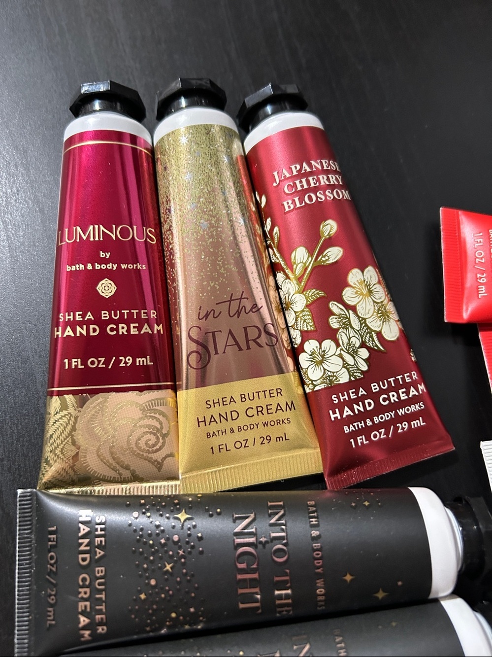 Bundle of 19 pieces Bath & Body Works Shea Butter Hand Creams - Picture 5 of 7